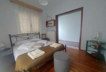 1st floor st.appart & balcony has Balcony rooms