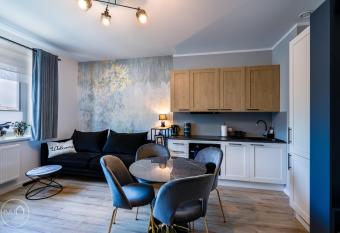 Blue Harmony Apartment allows 18 year olds to book a room