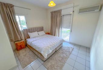 apartement in centre of agadir allows 18 year olds to book a room