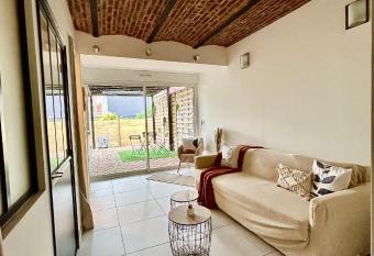 Chez Emile !- Appartement Atypique (Arras) allows 18 year olds to book a room