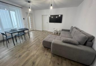 Carina Guest House has Balcony rooms