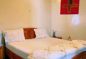 Bessmor allows 18 year olds to book a room