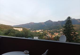 la sosta has Balcony rooms
