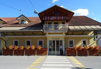 Hotel Vegov Hram has Balcony rooms