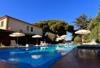 Residence Il Gabbiano Azzurro has Balcony rooms