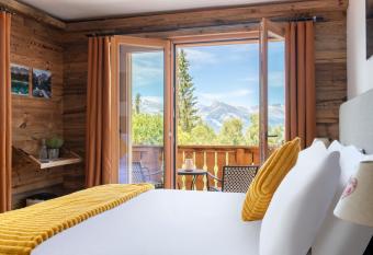 PAPILL ON - Boutique Hotel has Balcony rooms