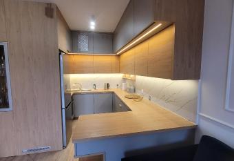 Queen Apartament Centrum z gara  em has Balcony rooms