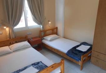 Hotel Germany allows 18 year olds to book a room