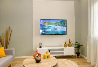 Callisto House in Kalyves has Balcony rooms