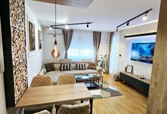 Apartman -Cozy Lake- Sarajevo has Balcony rooms