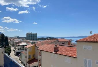 Apartment no 2 at Luki s House allows 18 year olds to book a room