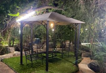                            has rooms with a private hot tub