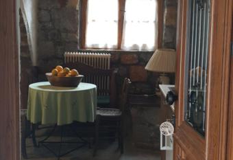 Vilaeti Estia has Balcony rooms