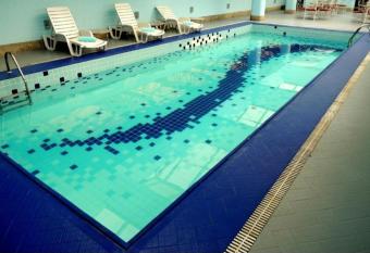 Guarulhos Flats Services has rooms with a private hot tub