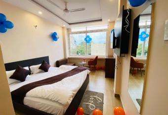 Rudransh Residency has Smoking/Balcony rooms