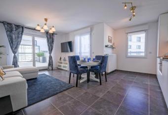 Eden Park - Appartement Terrasse has Balcony rooms