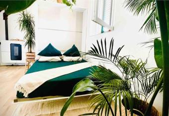 Poppy     ecoGuestHouse allows 18 year olds to book a room