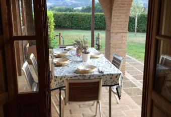 Podere San tAntonio has Balcony rooms