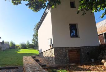 Tiny Cottage Slovakia has Balcony rooms