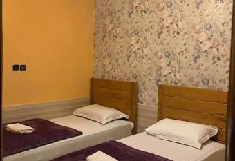 Maison Typique Marocaine@WIFI Fibre Optique has Balcony rooms