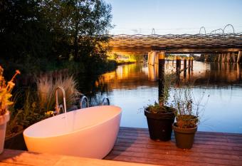 Hoteldebootel  s-Hertogenbosch met prive sauna has Balcony rooms