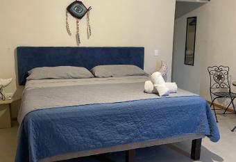 NIKTE ESTANCIAS has Balcony rooms