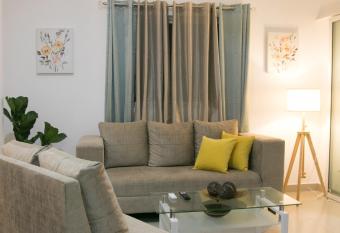 Sunset Apartment C has Balcony rooms