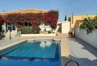 VILLA GATOS has Balcony rooms