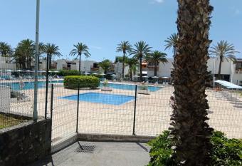 Bonito apartamento de 1 habitacion has Balcony rooms