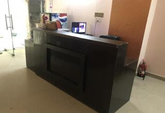 Hotel Jeet Lodge has Balcony rooms