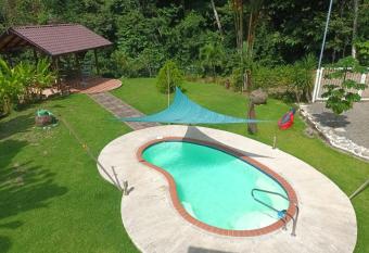 YETHAN HOUSE has Balcony rooms