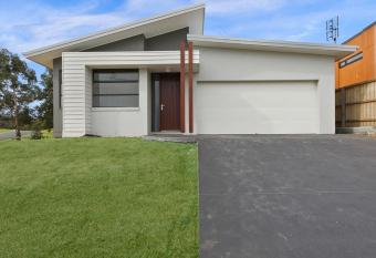 Sams House allows 18 year olds to book a room