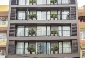 LINN HOTEL B   c Giang has Balcony rooms