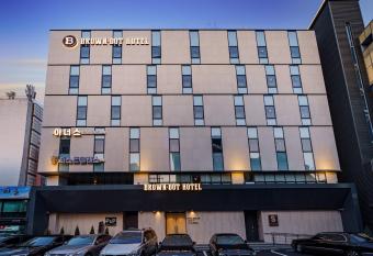 Brown Dot Hotel Daegu Suseong has Balcony rooms