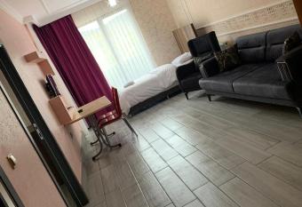 ege suit otel has Balcony rooms