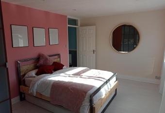 32 Station Road allows 18 year olds to book a room