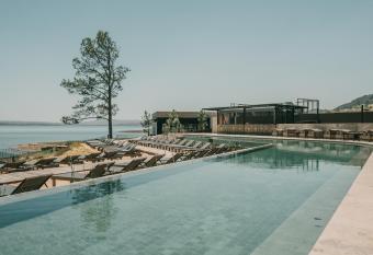 Get Hotel Molvento, AKEN Soul Collection allows 18 year olds to book a room