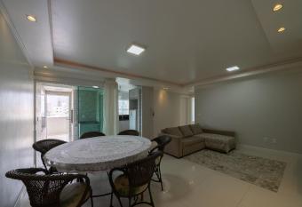 Apto prox a praia e com churrasqueira IBL103 has Balcony rooms