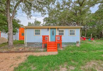 Freshly Remodeled Modern Country Home allows 18 year olds to book a room