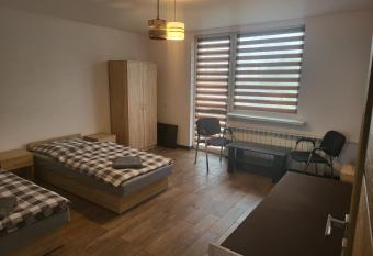 Kwilcz allows 18 year olds to book a room