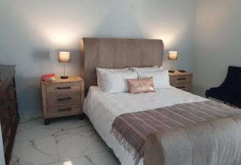 Charis on Beaumont Theatre has Balcony rooms