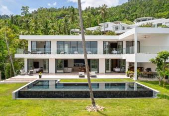 Modern 5 Bedroom Luxury Pool Villa - KBR9 has Balcony rooms