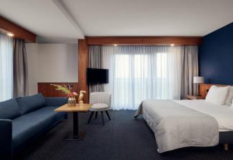 Van der Valk Hotel Eindhoven allows 18 year olds to book a room