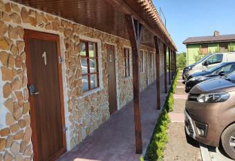 Tawerna Rataje Pokoje Go  cinne allows 18 year olds to book a room