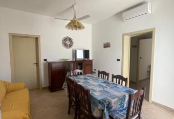 [4 minuti dal mare] Casa relax has Balcony rooms