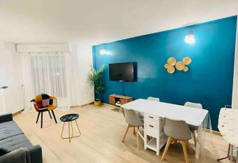 Appartement centre ville tout confort et spacieux has Balcony rooms