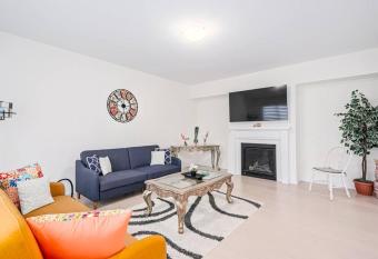 Large Luxury Home in Stayner! allows 18 year olds to book a room