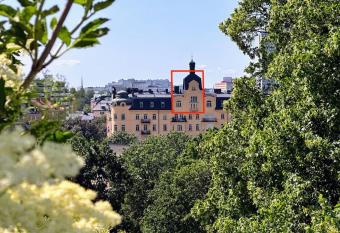 L  ngtidsuthyrning - Vindsv  ning i Nytorgspalatset has Balcony rooms