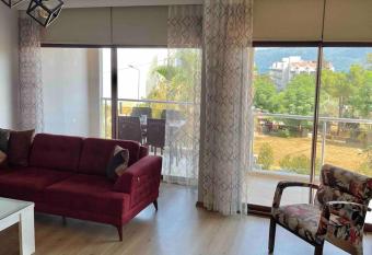 Deniz Manzaral  , Plaja 100 Metre, Luks Daire 4 has Smoking/Balcony rooms