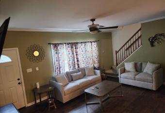 West Asheville 2 Bedroom Getaway has Balcony rooms